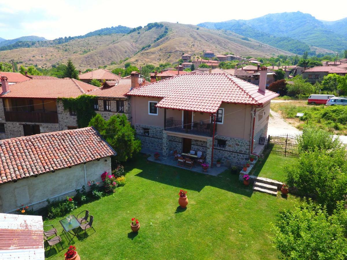 Dora'S House At Agios Germanos Prespes Guest House Ngoại thất bức ảnh