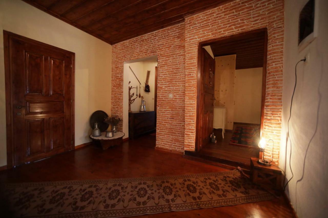 Dora'S House At Agios Germanos Prespes Guest House Ngoại thất bức ảnh