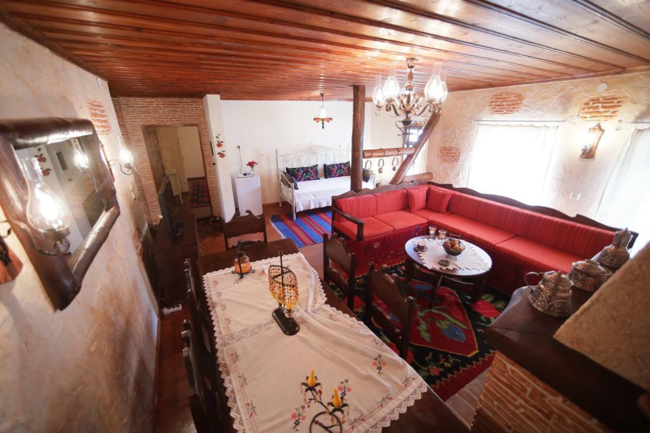 Dora'S House At Agios Germanos Prespes Guest House Ngoại thất bức ảnh