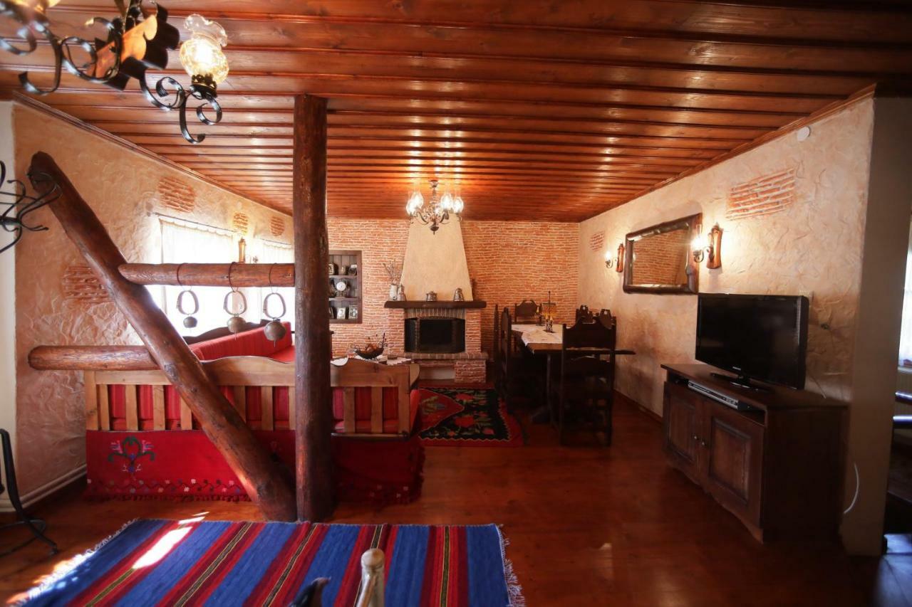 Dora'S House At Agios Germanos Prespes Guest House Ngoại thất bức ảnh