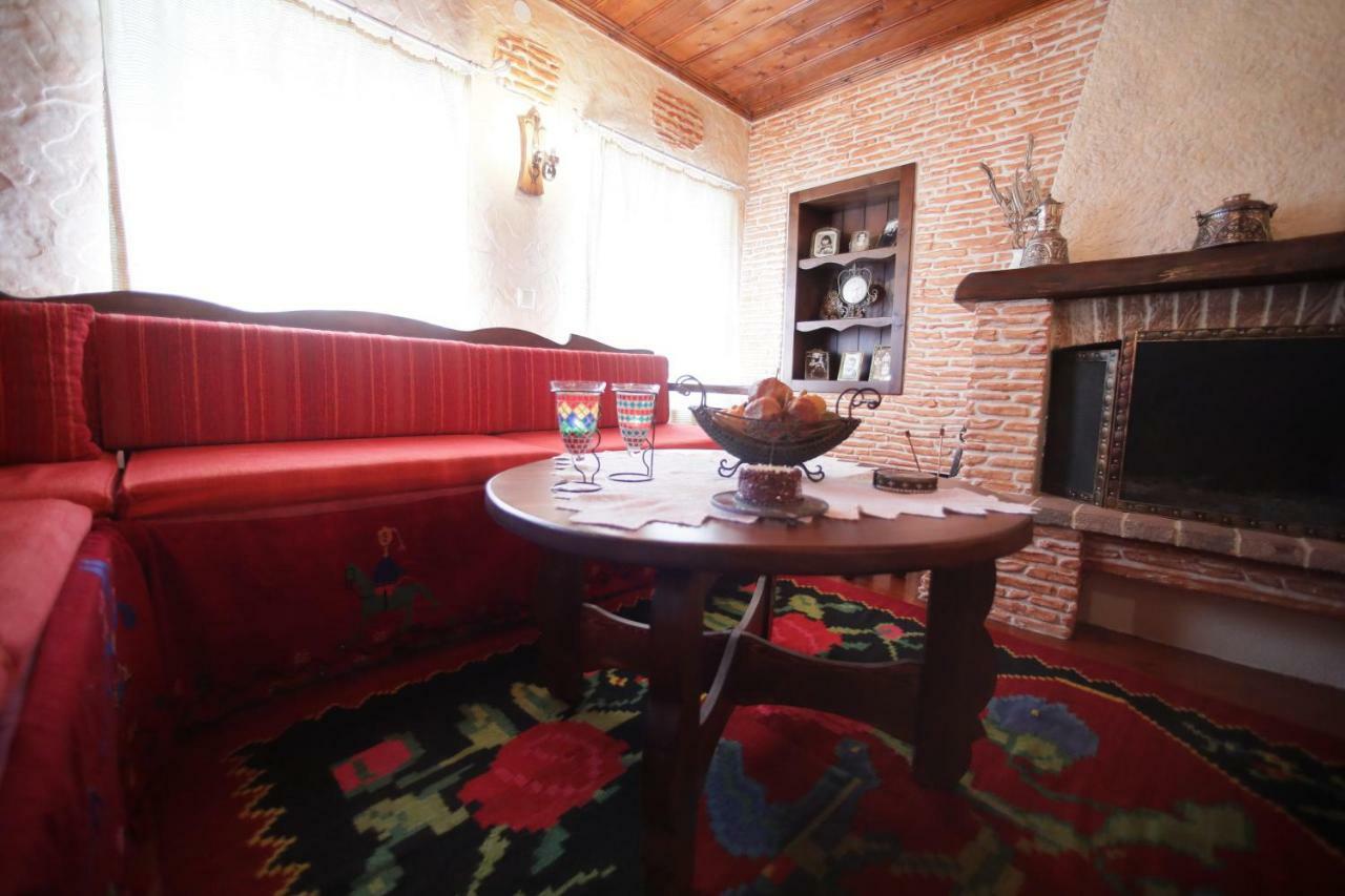 Dora'S House At Agios Germanos Prespes Guest House Ngoại thất bức ảnh