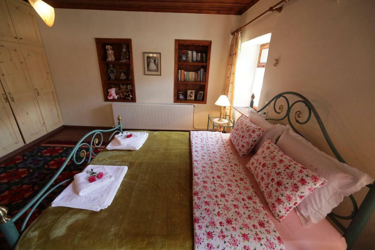 Dora'S House At Agios Germanos Prespes Guest House Ngoại thất bức ảnh